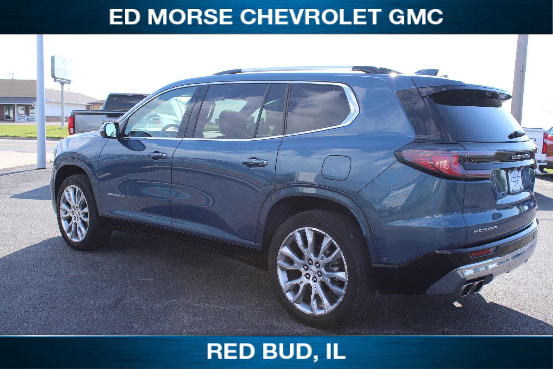 2024 GMC Acadia Denali