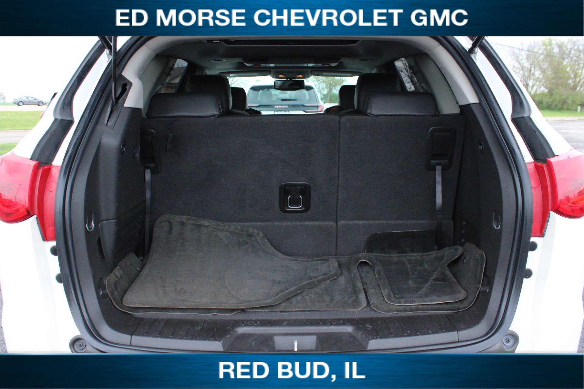 2011 Chevrolet Traverse LT w/2LT
