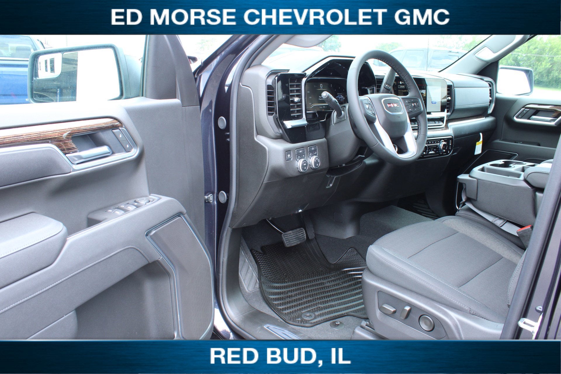 2025 GMC Sierra 1500 SLE