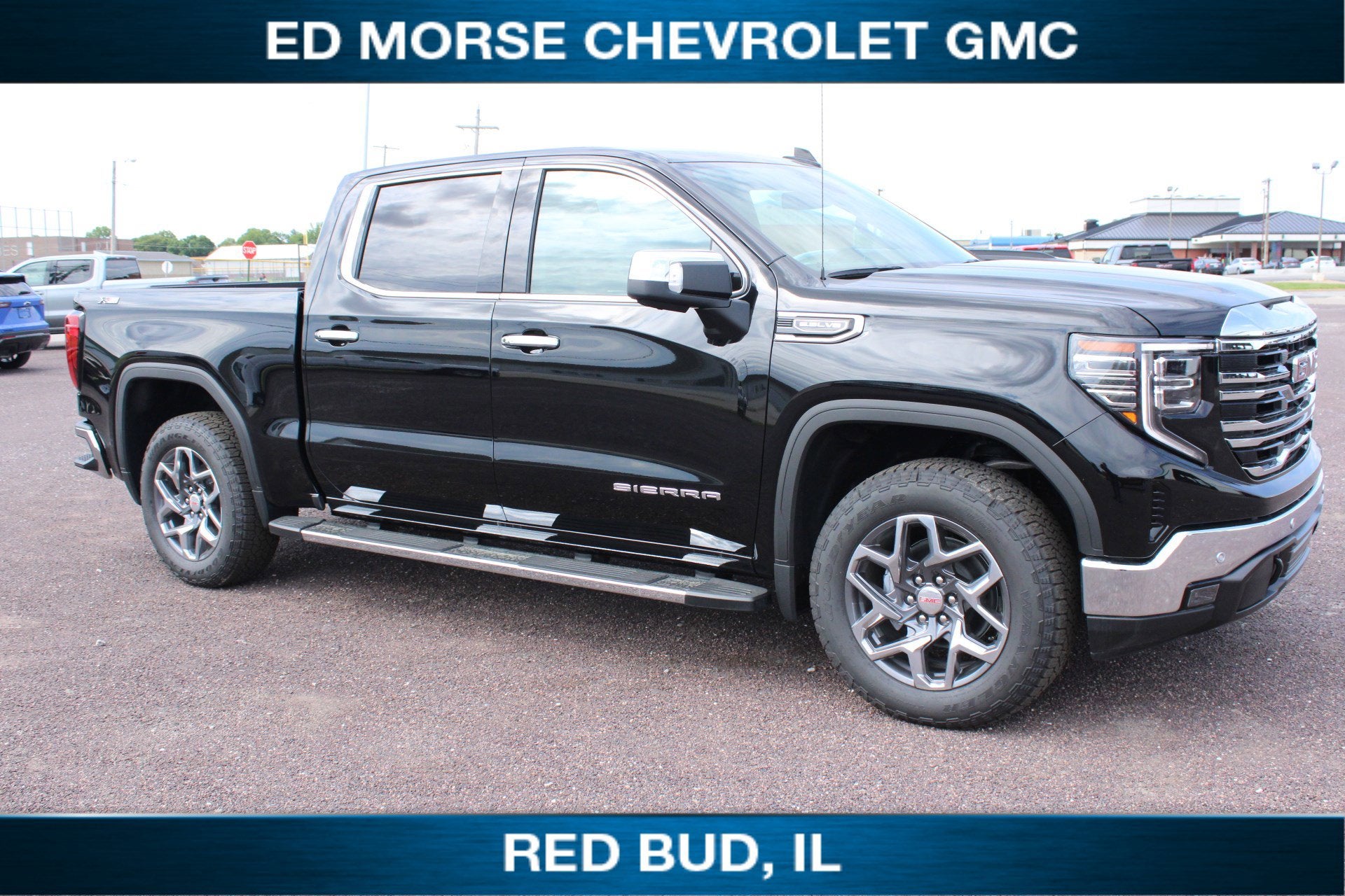 2026 GMC Sierra 4WD Crew Cab Short Box SLT's photo